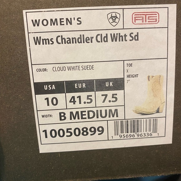 Ariat Chandler Ankle Booties - Picture 4 of 6